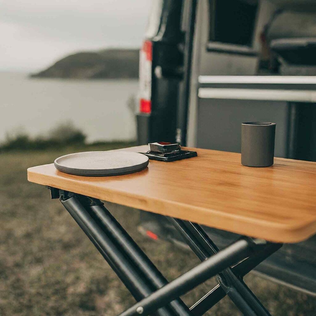 Foldable camper table